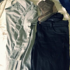 Gray pull over sweater.